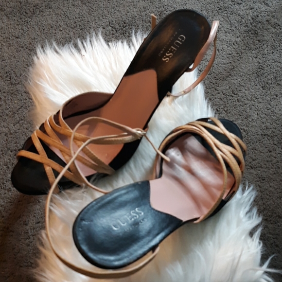 Guess By Marciano Heels - Picture 6 of 6